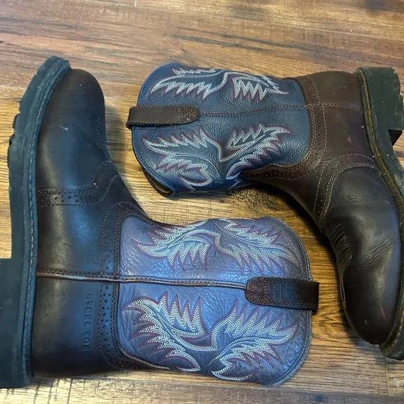 Ariat 10.5 steel toe cowboy work boots