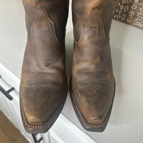 Ariat Chandler Side Zip Brown Leather Western Cowboy Boot Women's - Size 8.5B