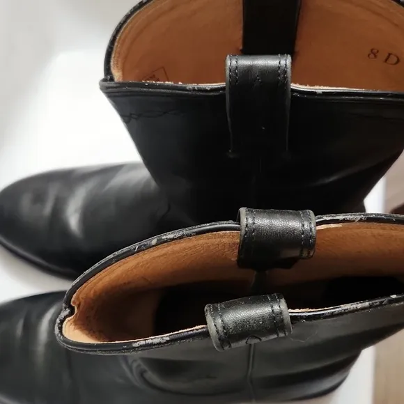 Ariat Heritage Roper Black Leather Western boots (m size 8D)