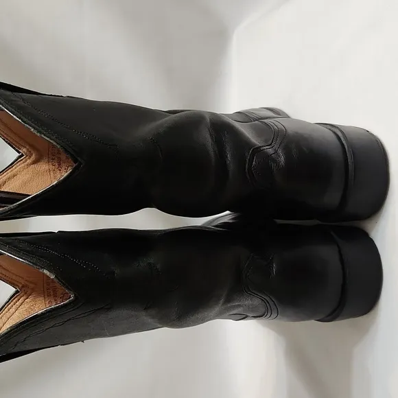 Ariat Heritage Roper Black Leather Western boots (m size 8D)