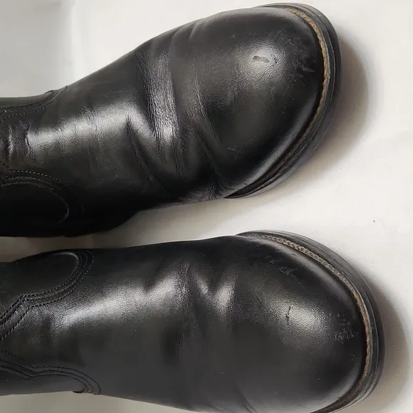Ariat Heritage Roper Black Leather Western boots (m size 8D)