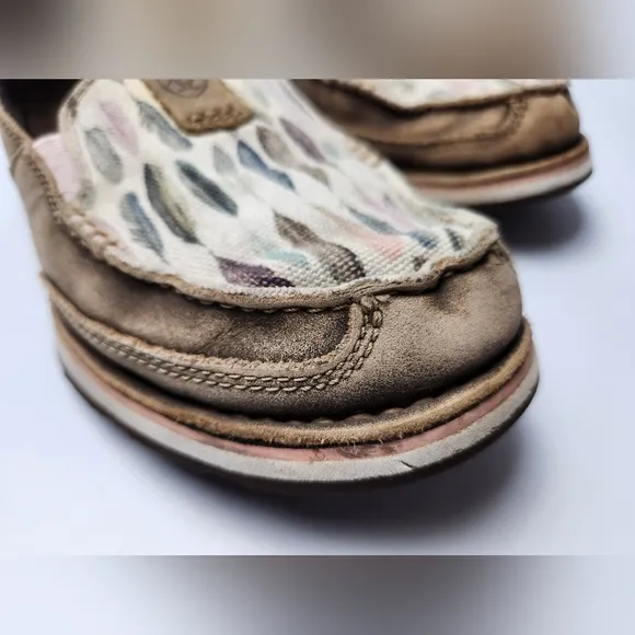 Ariat Slip On Feather 8.5 Women’s Casual‎ Leather Shoes Western Comfort Shoes