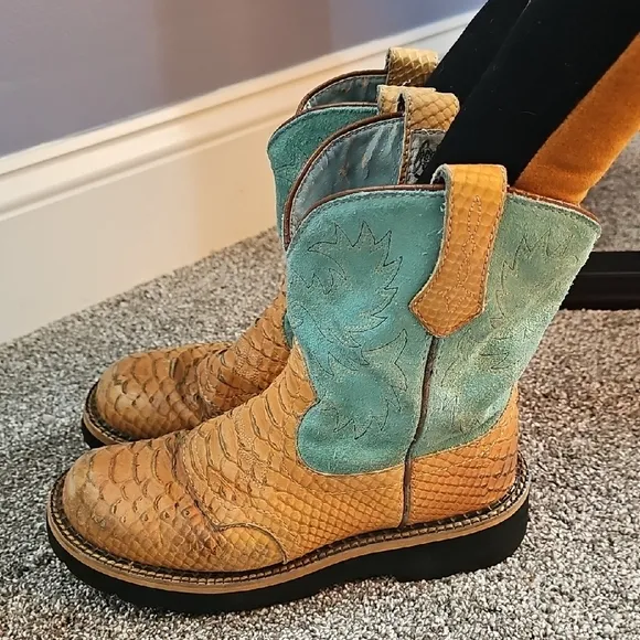 Ariat Turquoise and Tan Snakeskin Print Cowboy Boots