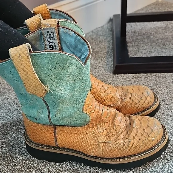 Ariat Turquoise and Tan Snakeskin Print Cowboy Boots
