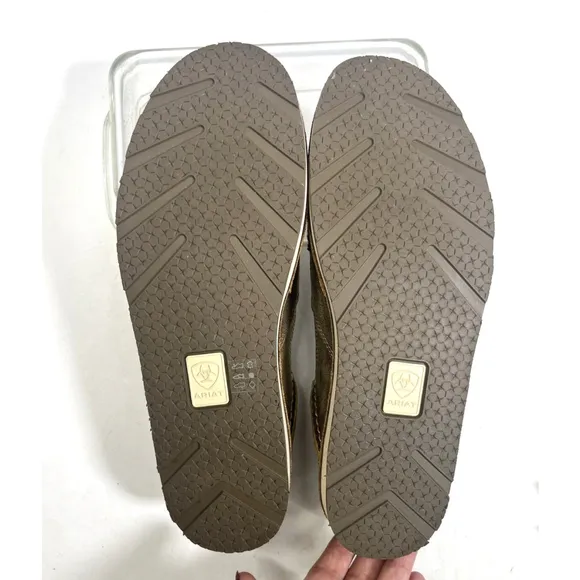 Ariat Women's Brown Bomber Cruiser Shoes Size 9.5 B US Slip-On Leather Boat