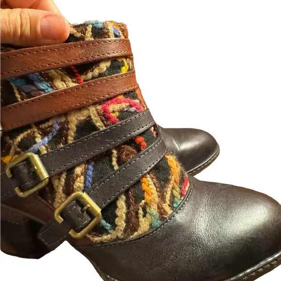 Artsy unique boots- L’Artiste by Spring Step multicolor booties 37