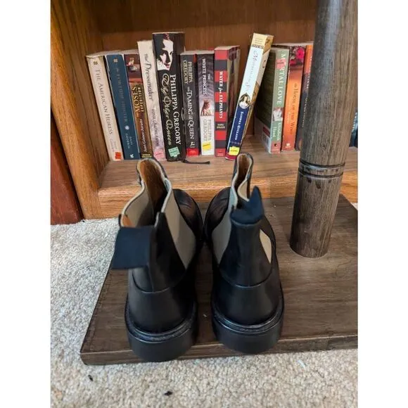 ATP Atelier Women’s 38 US 8 Chelsea Tan &amp; Black Booties Boots Leather