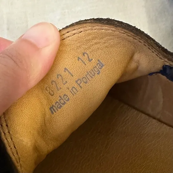 AUSTEN HELLER Driving Loafers Moccasin in Brown Suede w Navy Accents