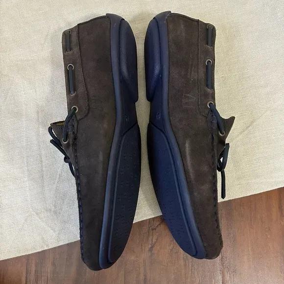 AUSTEN HELLER Driving Loafers Moccasin in Brown Suede w Navy Accents