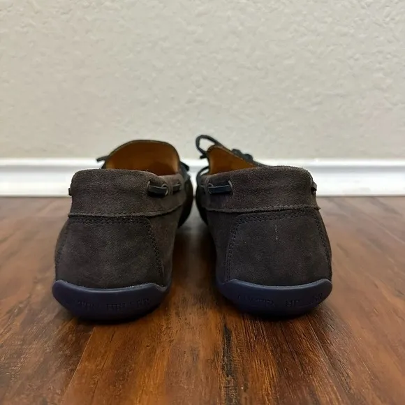 AUSTEN HELLER Driving Loafers Moccasin in Brown Suede w Navy Accents