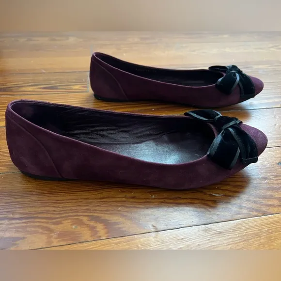 Authentic Gucci Viola Purple Suede Flats with Black Velvet Bow Size 38