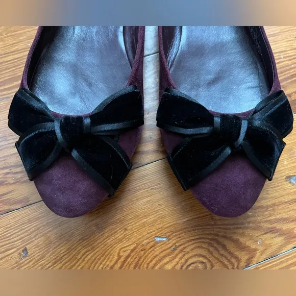 Authentic Gucci Viola Purple Suede Flats with Black Velvet Bow Size 38