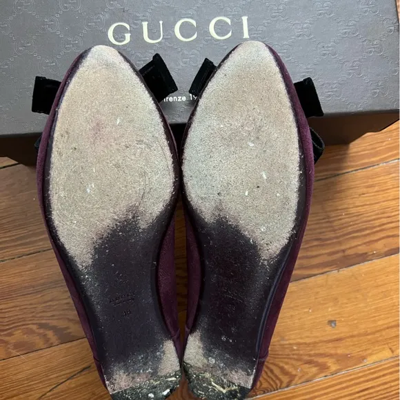 Authentic Gucci Viola Purple Suede Flats with Black Velvet Bow Size 38