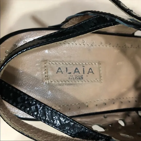 AZZEDINE ALAÏA Black Wedges 37.5