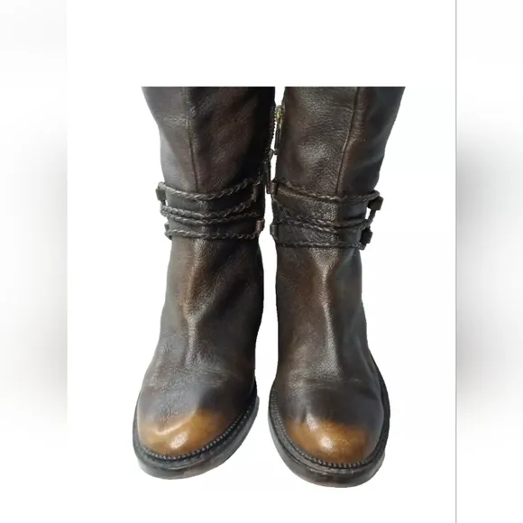 B Makowsky Women's Leather Riding Boots Size 7.5 Buckle &amp; Zip Accents Brown
