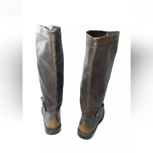 B Makowsky Women's Leather Riding Boots Size 7.5 Buckle &amp; Zip Accents Brown