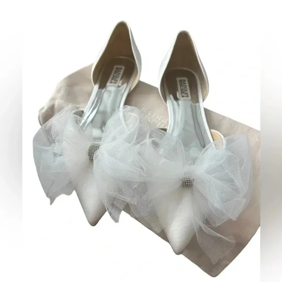 Badgley Mischka Fergie Tulle Pointed Toe Flats