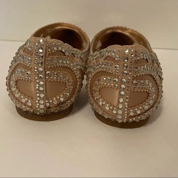BADGLEY MISCHKA JEWEL SHOES CREAM SATIN MESH FLATS CRYSTALS POINTED TOE SIZE 5.5