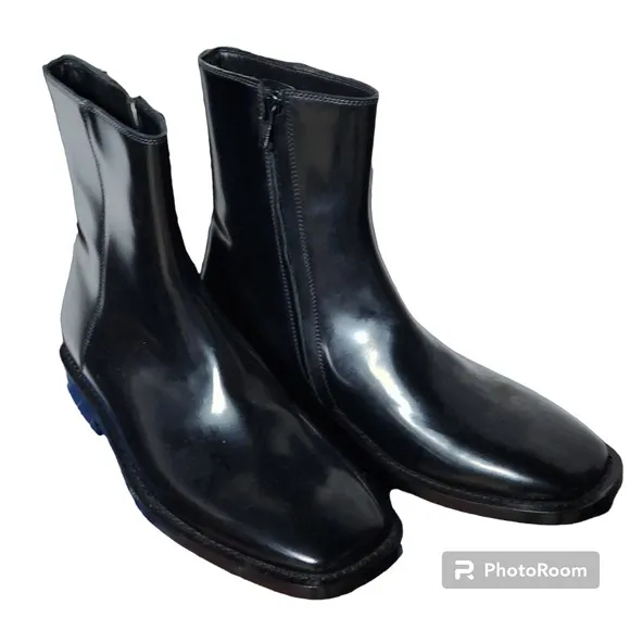 Balenciaga side zip black leather ankle boots 37