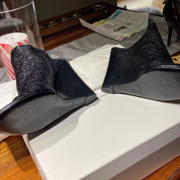 Balenciaga sparkling wedges size 7 US look new worn only a few times