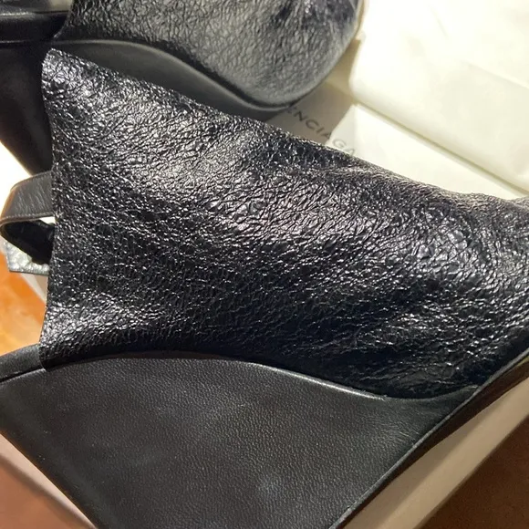 Balenciaga sparkling wedges size 7 US look new worn only a few times