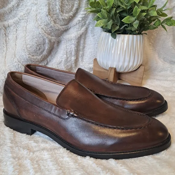 Banana Republic Men's Leather Dress Shoes Brown Ortholite Slip On Size 12 NEW
