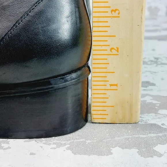 Bandolino Calliope Black Leather Side Zip Classic Riding Knee High Boots T689