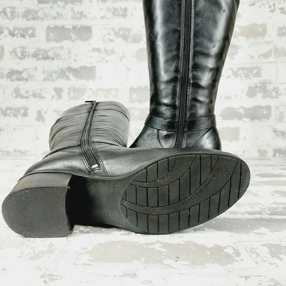Bandolino Calliope Black Leather Side Zip Classic Riding Knee High Boots T689