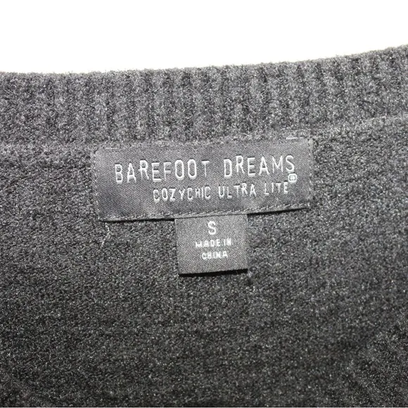 Barefoot Dreams CozyChic Ultra Lite Dockside Pullover in Carbon (Grey)