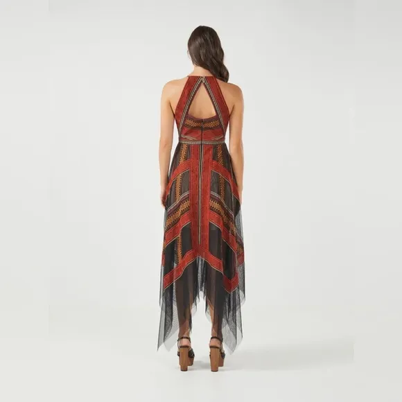 BCBGMAXAZRIA Embroidered HandkerchiefTulle Formal Lace Maxi Dress Valentine 0