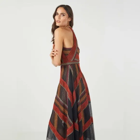 BCBGMAXAZRIA Embroidered HandkerchiefTulle Formal Lace Maxi Dress Valentine 0