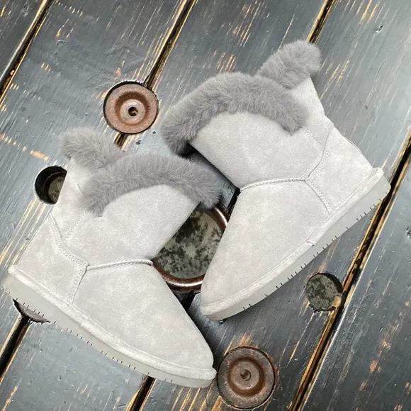 BearPaw Furry Boots with Side Buckle Accent in Gray