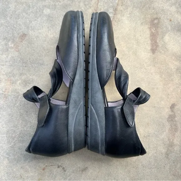 BeautiFeel Pleasure Black Leather Mary Janes Flats Comfort Shoes SZ 38 US 7.5-8