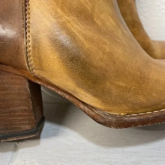 Bed Stu Womens Yell US Size 7 Leather Ankle Boots Brown Two Toned Side Zip