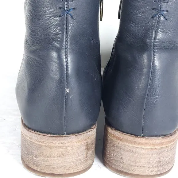 Beek Women's Quail US9 Black Leather Handmade Side Zip Ankle Booties Boots