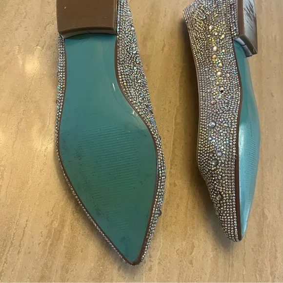 Betsey Johnson Silver Rainbow Rhinestone Pointed Toe Studded Flats Size 8.5