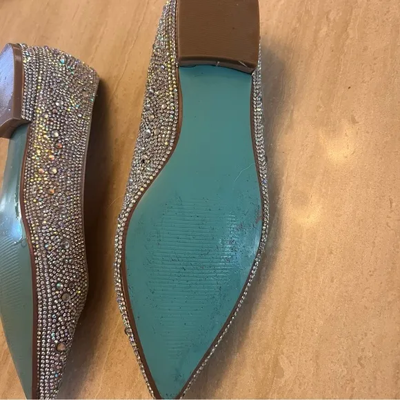 Betsey Johnson Silver Rainbow Rhinestone Pointed Toe Studded Flats Size 8.5