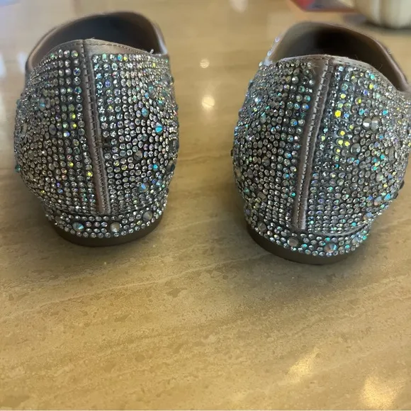 Betsey Johnson Silver Rainbow Rhinestone Pointed Toe Studded Flats Size 8.5