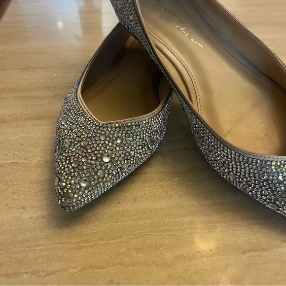 Betsey Johnson Silver Rainbow Rhinestone Pointed Toe Studded Flats Size 8.5