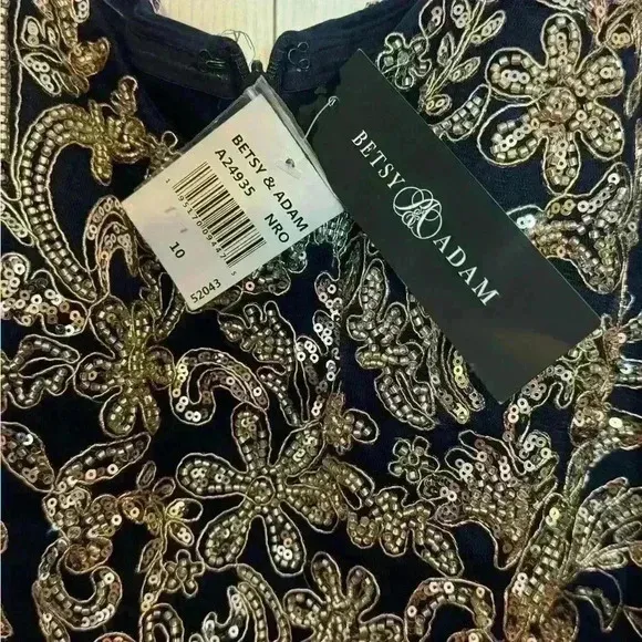 BETSY &amp; ADAM Embellished Long Evening Dress NWT Size 10