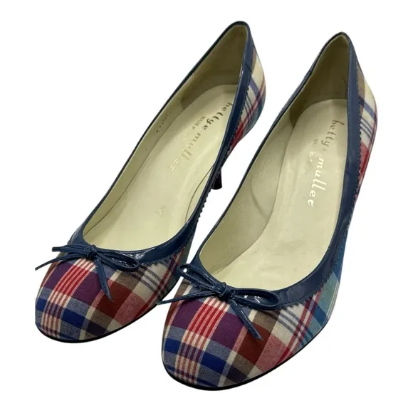 Bettye Muller Round Toe Red, Blue, &amp; Cream Plaid Heels Vintage Look 38.5 (US 8)