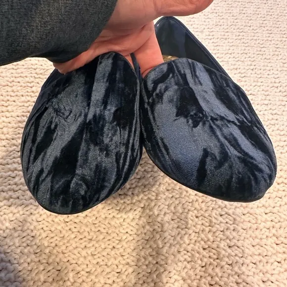 BIRDIES Starling Women’s Jewel Toned Velvet Sapphire Slipper Loafer Shoes 7/5