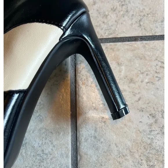 Black and Cream Faux Leather Knee High Calf Print Boots, Never Worn, sz 43