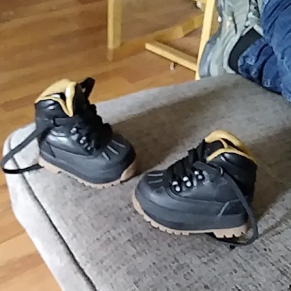 Black and Tan Kids Shoes