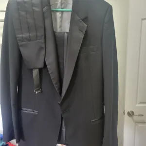 Black suit formal tuxedo