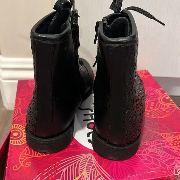 Black sparkly stone boots