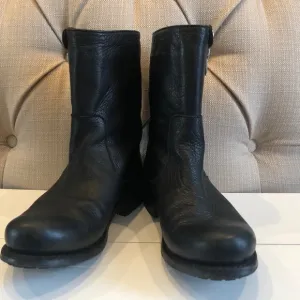 BLACKSTONE Vibram women’s Leather Boots.