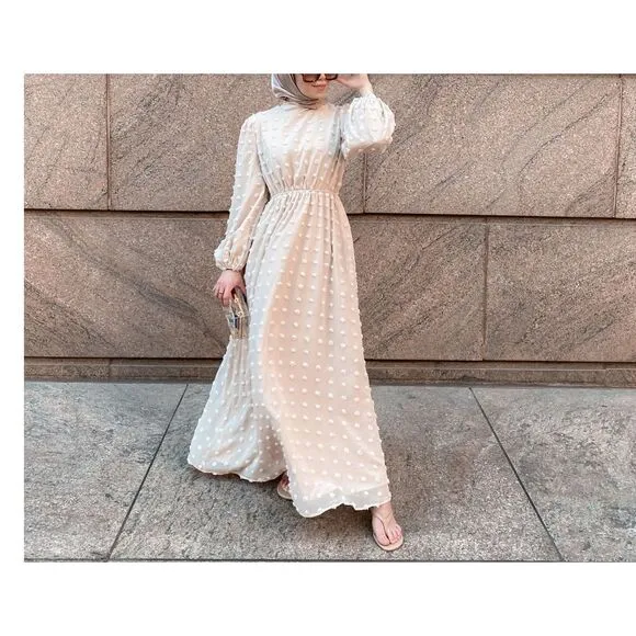 Bliss Hijab NWT ivory EVA MAXI DRESS - EMBOSSED DOTS size 40 or large