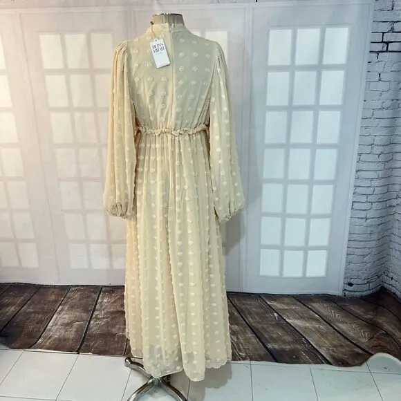 Bliss Hijab NWT ivory EVA MAXI DRESS - EMBOSSED DOTS size 40 or large