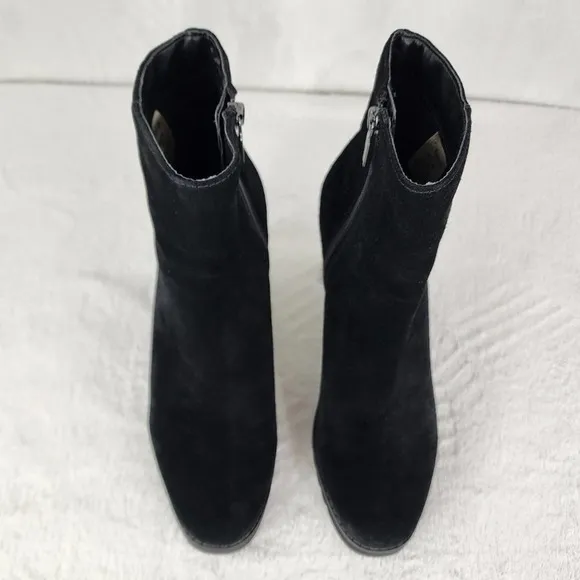 Blondo Rana Black Suede Waterproof Heeled Boots with side zip. Sturdy tread NWOT